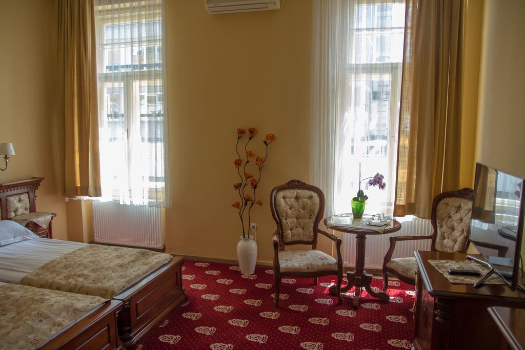 סאטו מארה Hotel Astoria מראה חיצוני תמונה