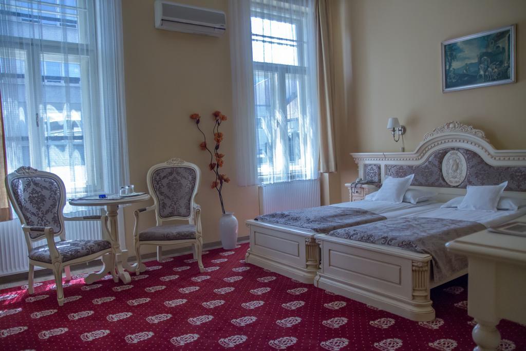 סאטו מארה Hotel Astoria מראה חיצוני תמונה